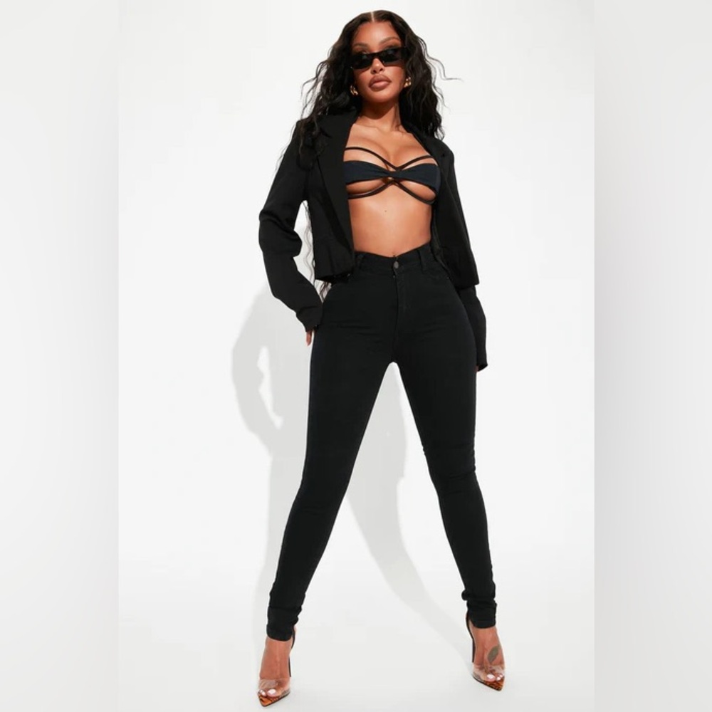 Fashion Nova jeans🖤